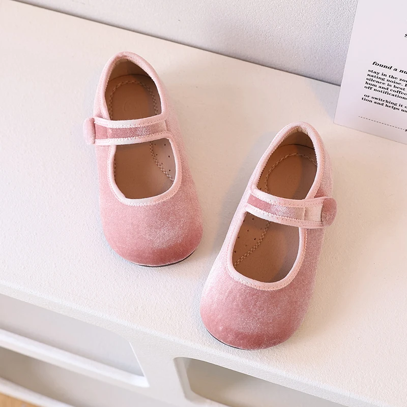 Kids Velvet Mary Janes Single Button Strap Soft Flat Non Slip Sole Six Color Vintage Girls Party Dress Casual Footwear