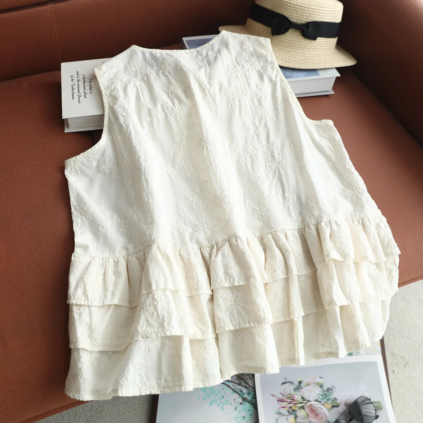 Japanese Sweet Mori Girl Lace Embroidery Ruffles Cotton Vest Outwear Women Summer O-Neck Sleeveless Casual Loose Tank Tops