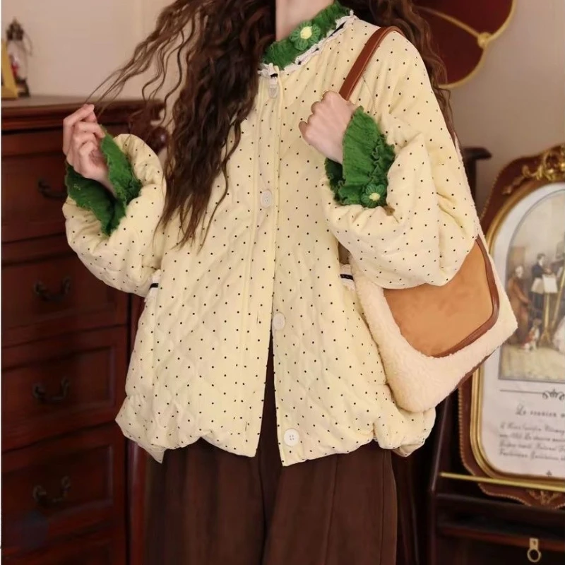 سترة قطنية برقبة دائرية منقطة للنساء لشتاء 2025 معطف قطني سميك جديد #5