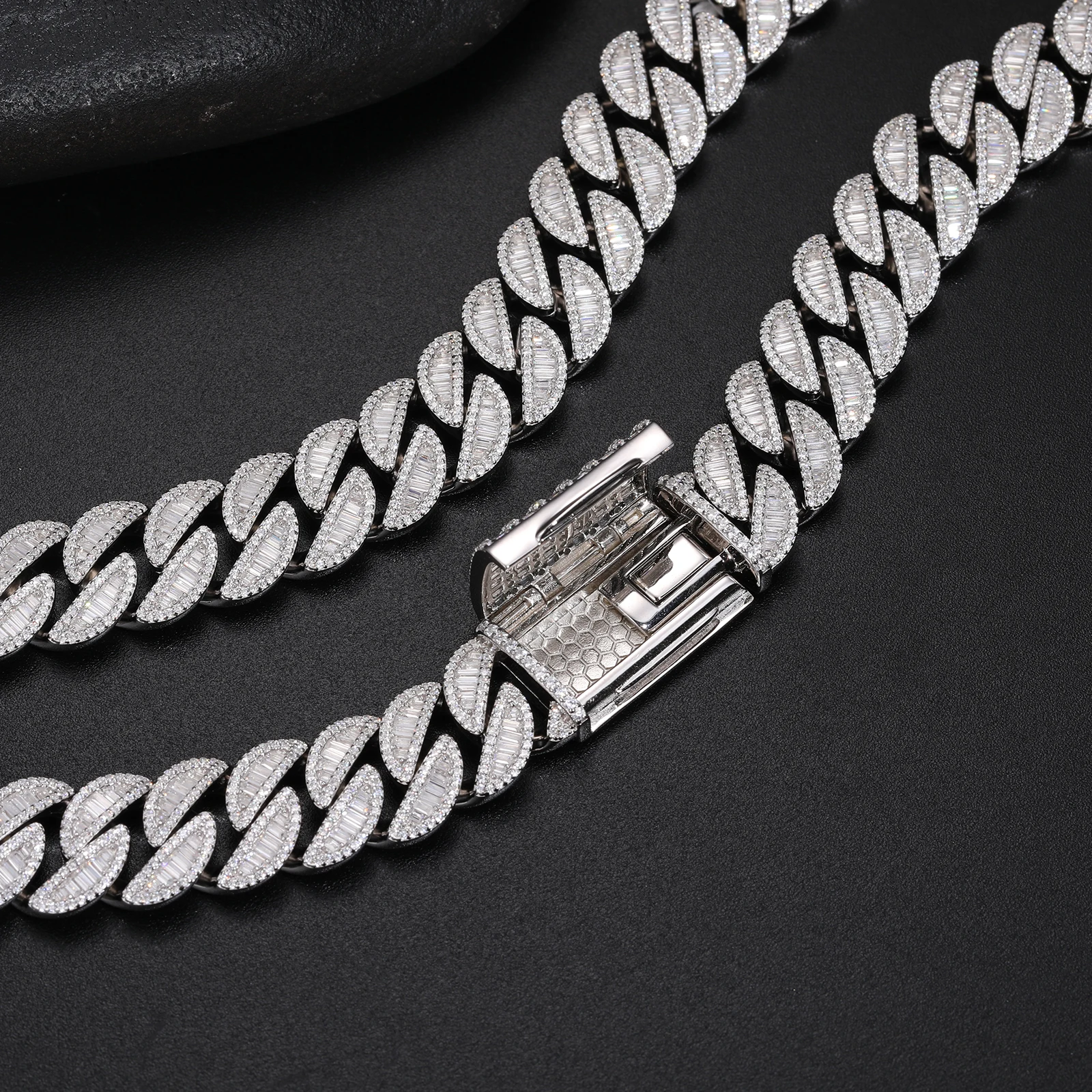 New Style Hip Hop Mens Jewelry 15mm 925 Sterling Silver VVS Baguette Moissanite Diamond Iced Out Cuban Link Chain Necklace...