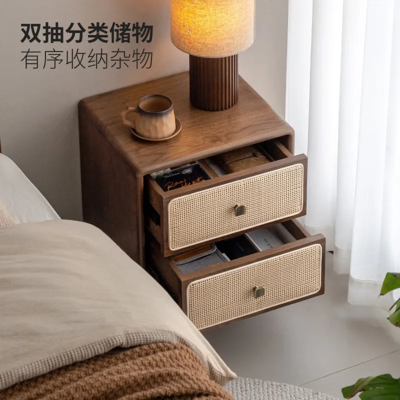 Solid wood bedside table, bedroom light luxury bedside storage cabinet 3