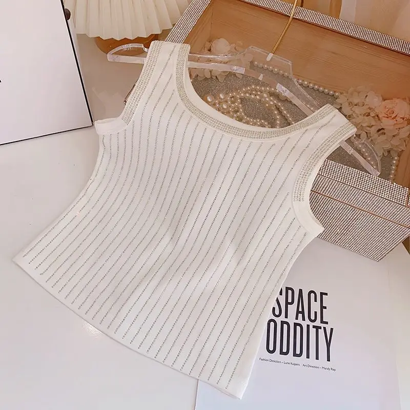 Nuovi prodotti primaverili Diamanti a strisce verticali in gilet lavorato a maglia lucido e versatile di nuovo stile estivo