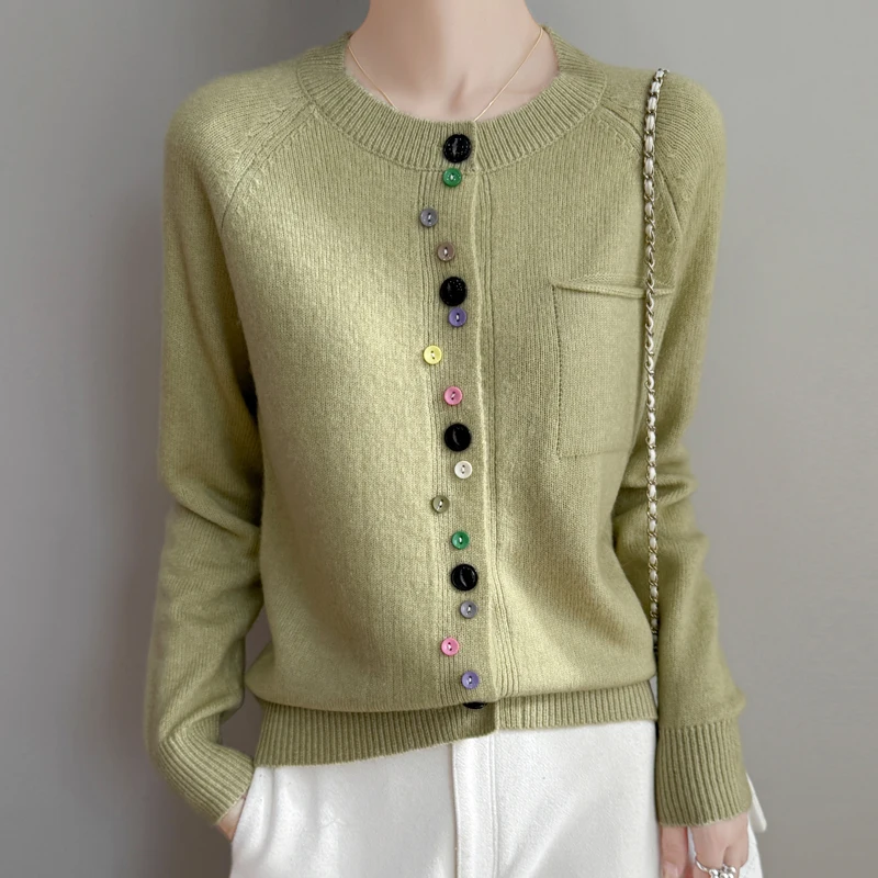 المرأة ميرينو الصوف سترة الياقة المستديرة سترة معطف اللون أبازيم الملابس الخريف الشتاء طويلة الأكمام تريكو قاع القمم