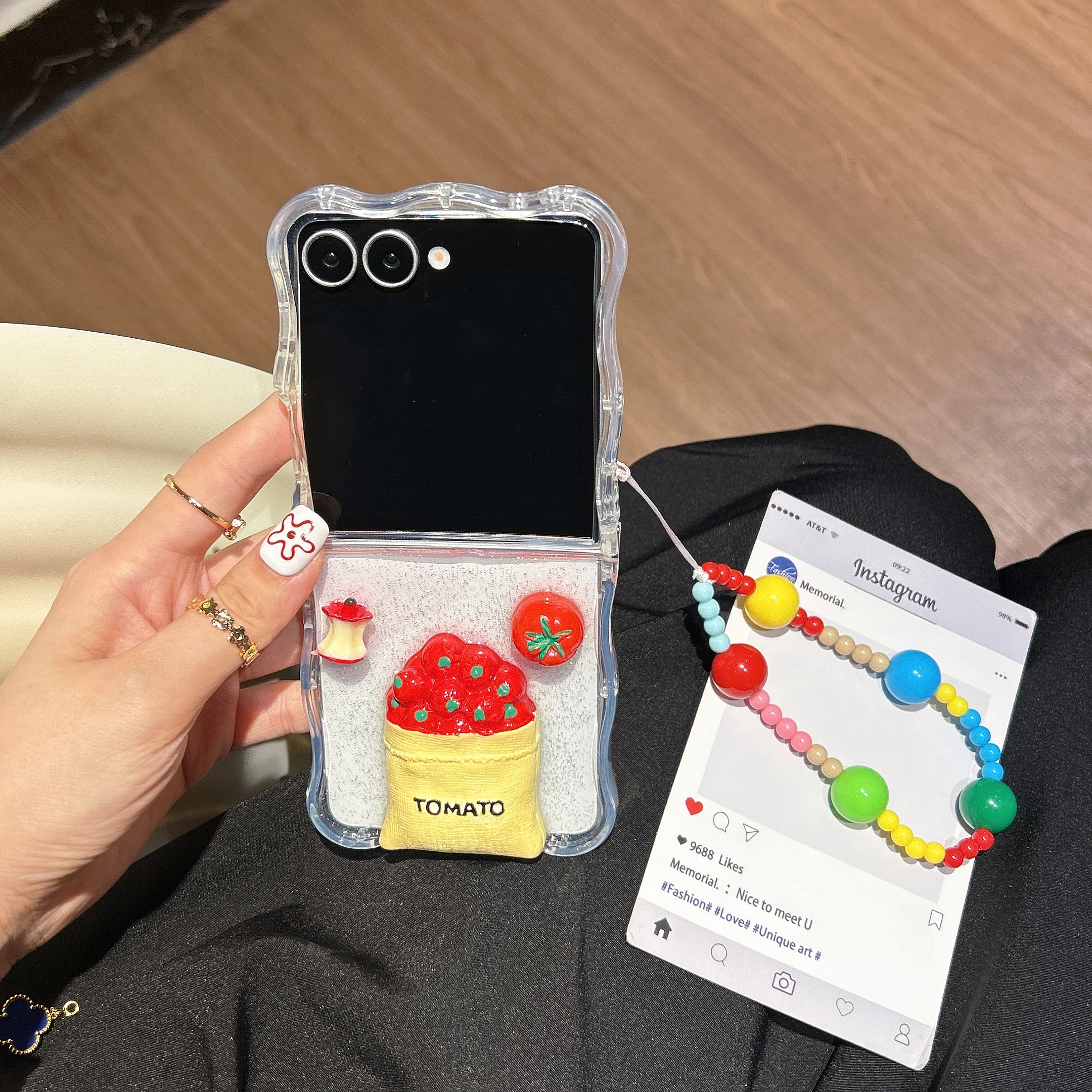 

Back Cover For Samsung Galaxy Z Flip 7 6 5 4 3 Case 3D Glitter Tomato Fruit Bracelet Wristband Chain Shockproof Phone Case