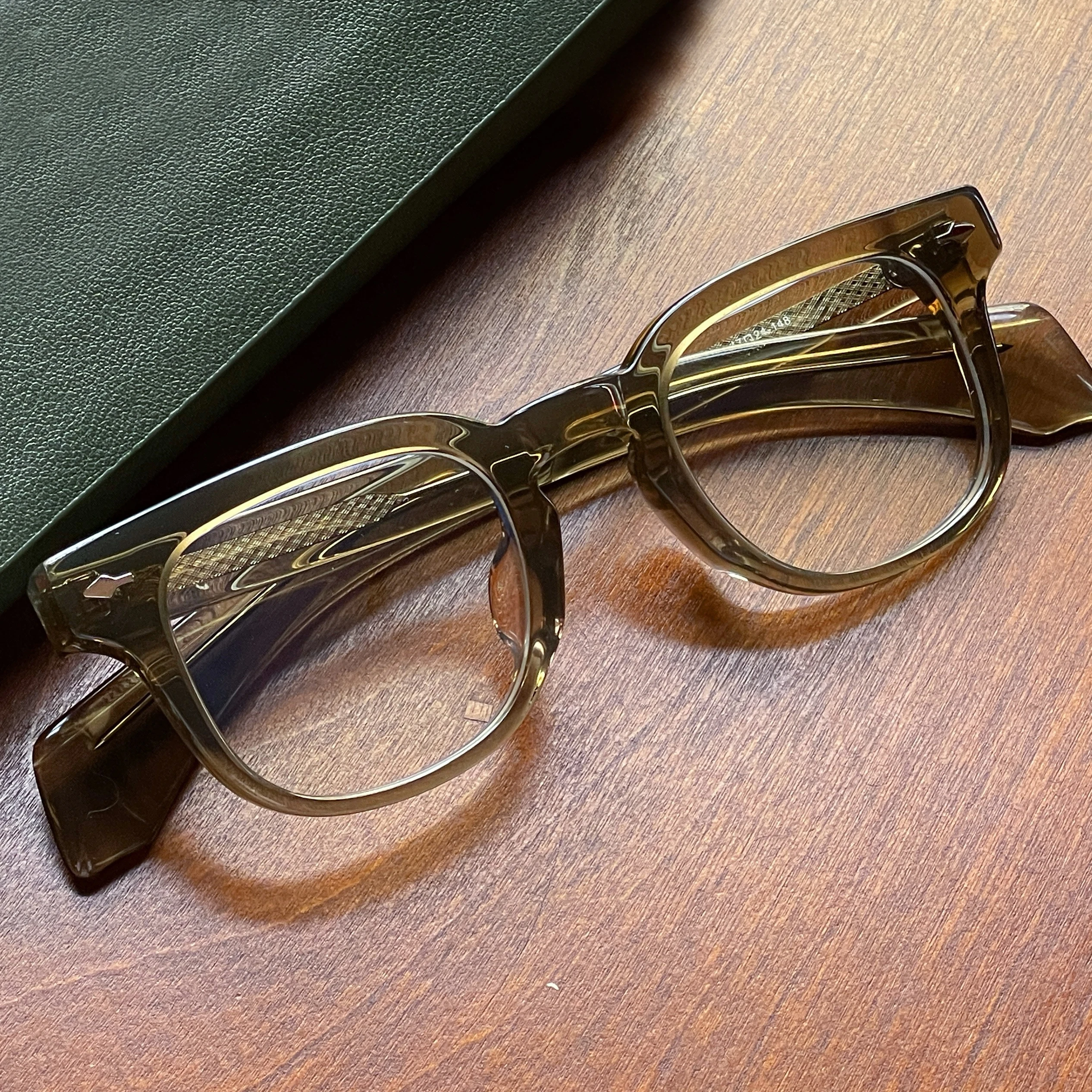 

Handmade Retro Square Glasses Frame Men Vintage Acetate Full Rim Eyeglasses Women High Quality Trendy Thick Eyewear Spectacles