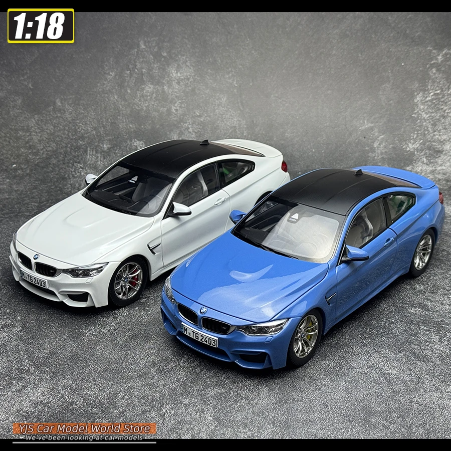 paragon Die-cast car model 1/18 M4 F82 car model Static decoration  Birthday gift collection