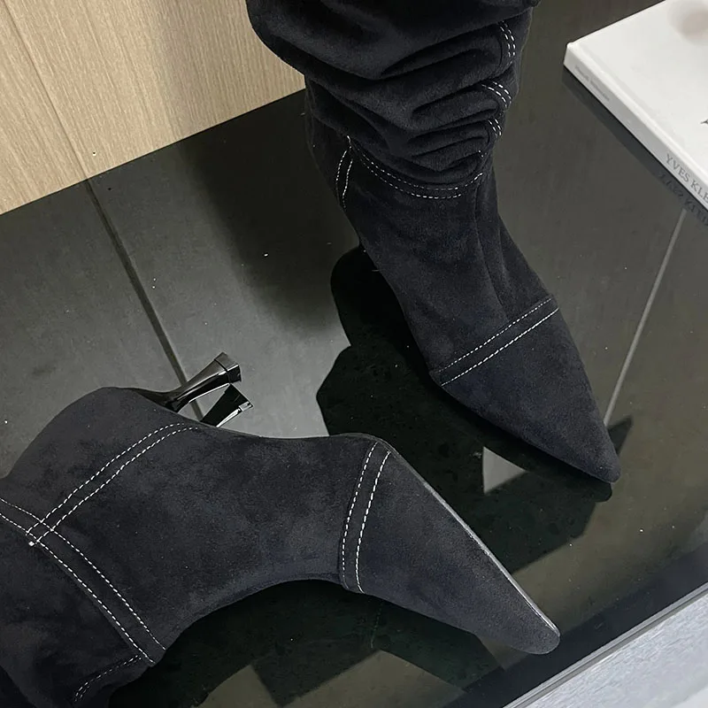 Kobiece buty ze szpiczastym noskiem Nowoczesne damskie długie buty Projektant mody Denim Damskie buty do kolan z cienkimi obcasami