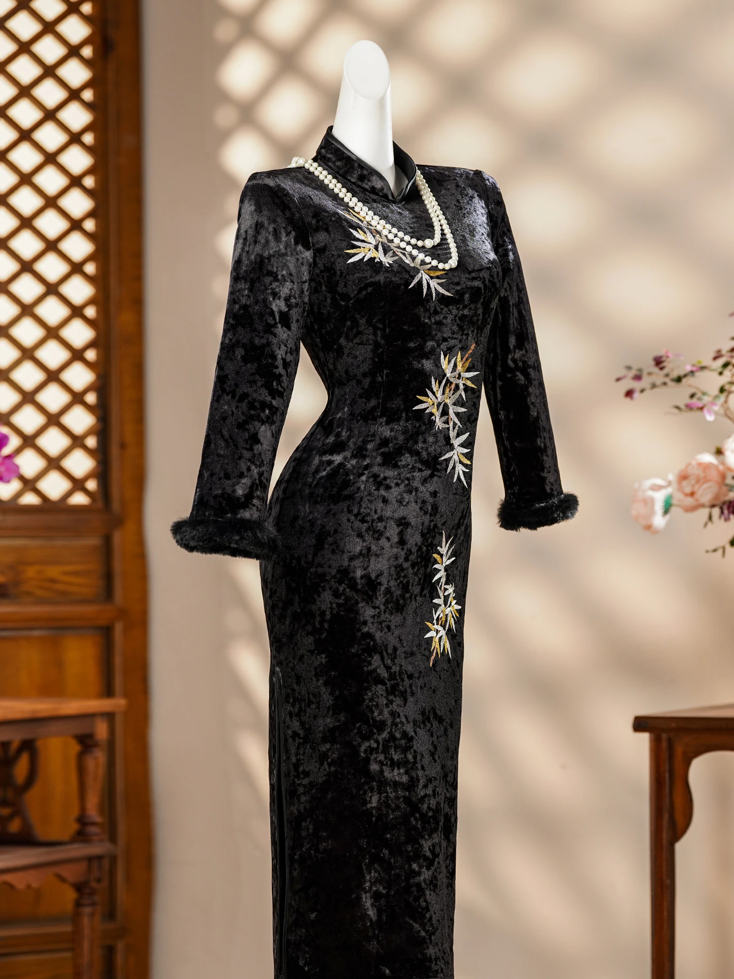 

Элегантная бархатная вышитая куртка с улучшенной конструкцией, высококачественная, в стиле ретро, с длинными рукавами