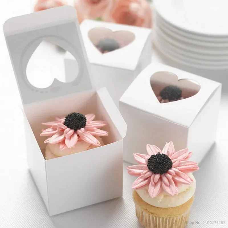 50pcs/lot White Cardboard Cupcake Boxes with Heart Clear Cut Window Wholesale Cookie Baking Packing Gift Box for Party Favors