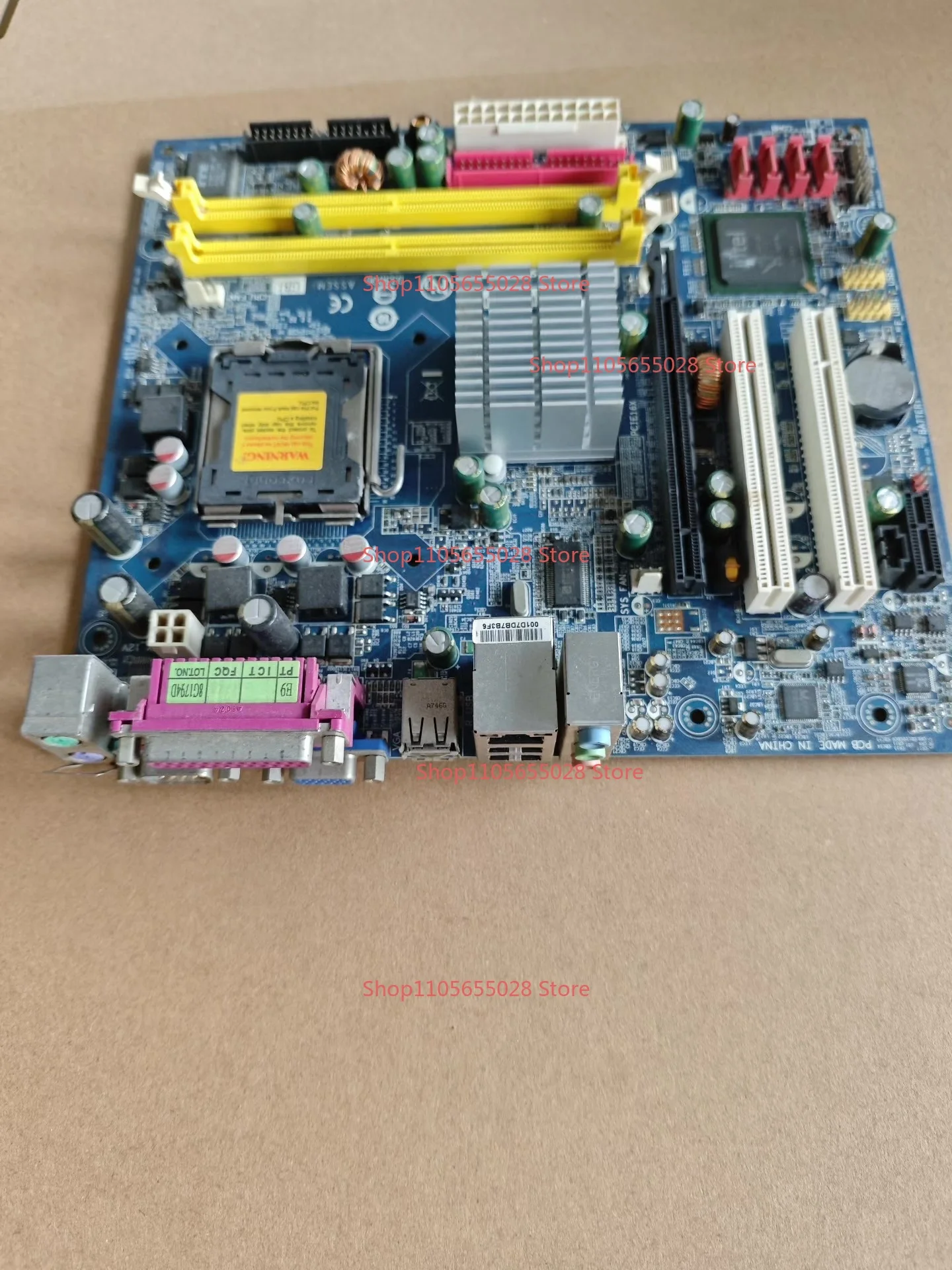 For Gigabyte GA-T945GCMK Main Board 775-pin DDR2 Interface 945GC Chipset, Integrated Graphics Card Sound Card Network Interface