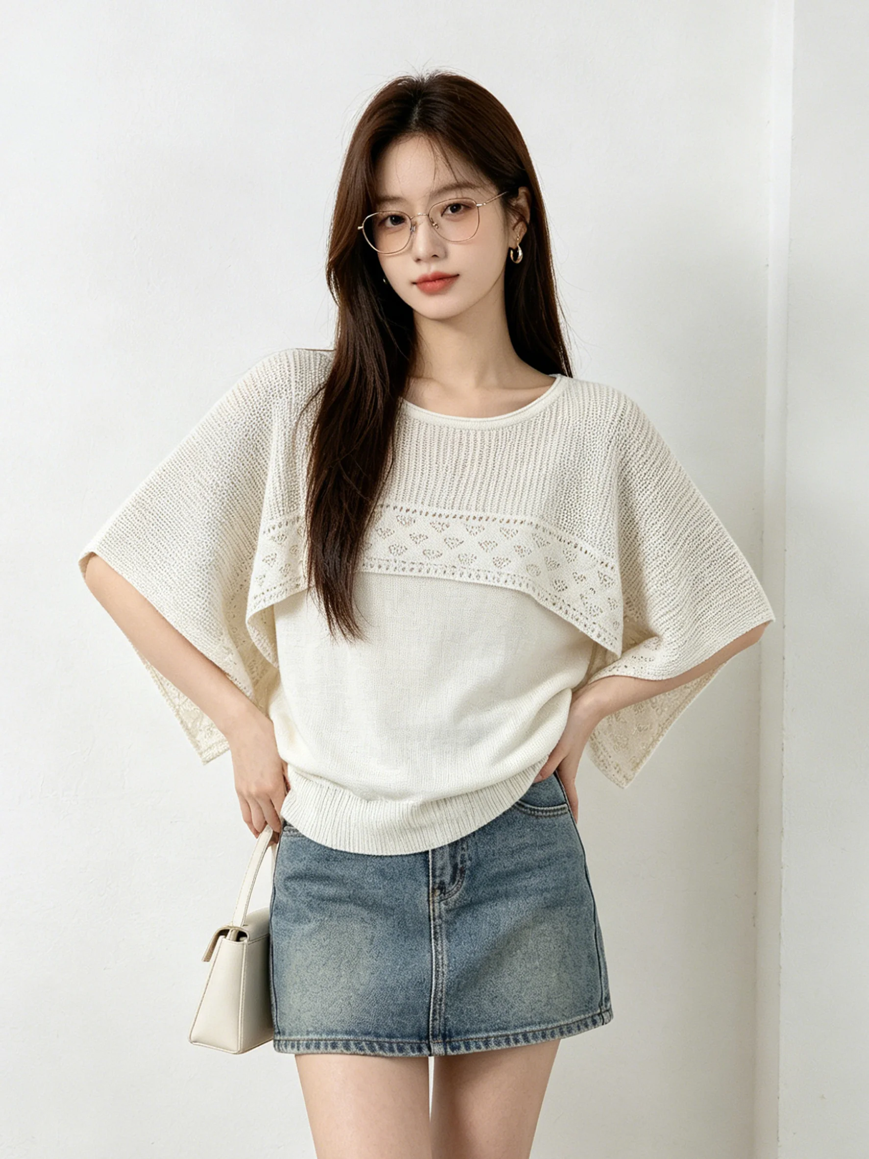 

Casual Style Hollow out Lace Trim Knitted Top Fake Two-Piece Loose Fit Breathable Short Sleeve round Neck Summer Fashion