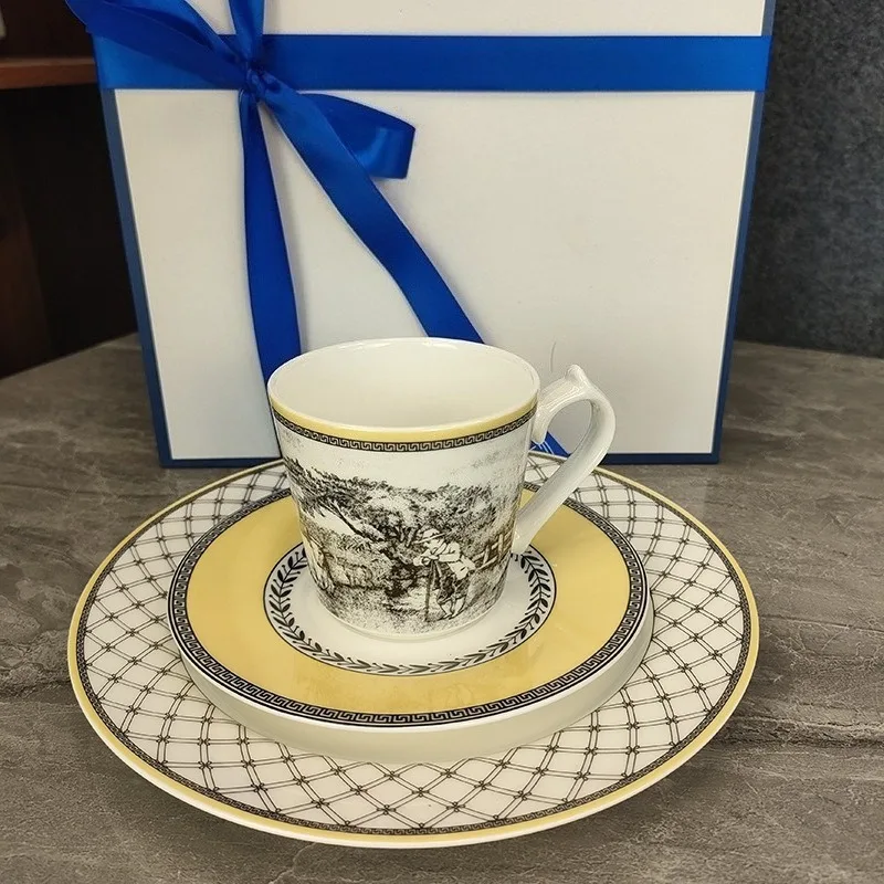 

European Style Bone China Tableware Set Painted Design Coffee Mug Saucer Dessert Plates for Home Western Dinner