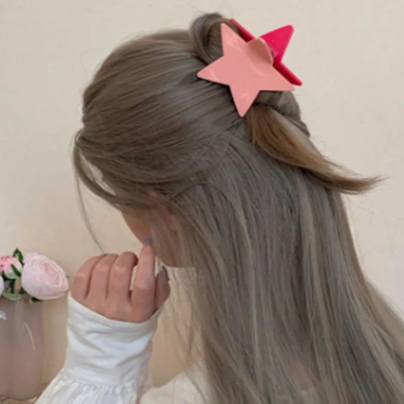 Sliver Pink Five-Pointed Star Hair Claw for Women Y2k Fashion Shiny Pentagram Headdress Acrylic Shark Hair Clip Hair Accessories