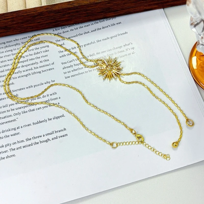 Schneeflocke Kristalle Anhänger Legierung Schlange Knochen Kette Frauen Licht Luxus High-end-Halsketten Schmuck – Detail 1