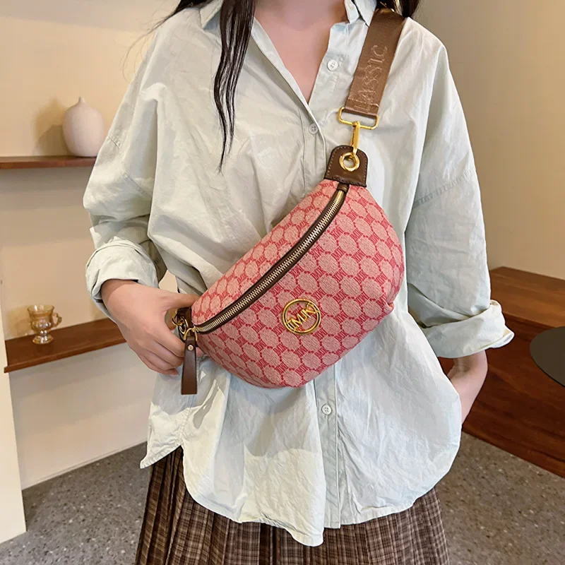 

2025 Luxury Crossbody Chest Bag - Fashionable Waist Pack with Wide Strap for Women