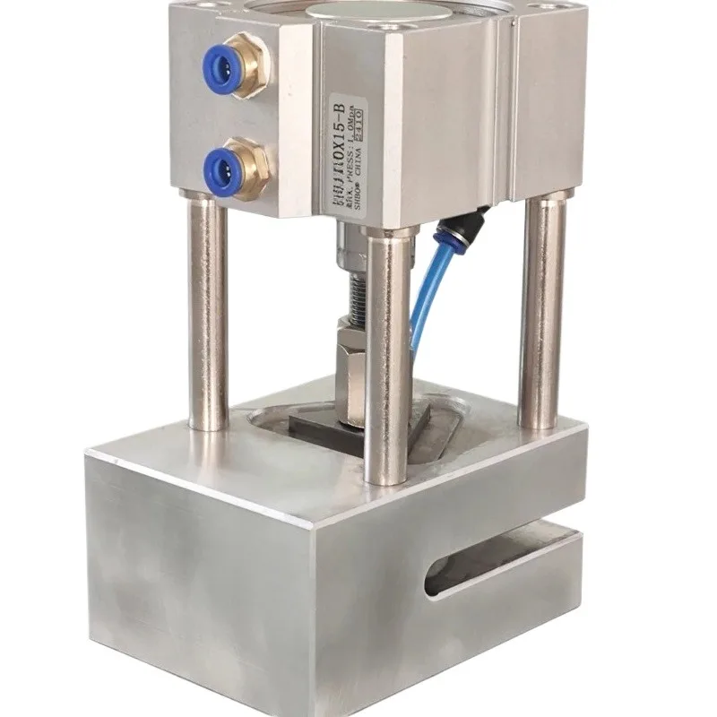 Envelope bag triangular hole punch, mouthpiece bag corner cutting punching machine bag making machine pneumatic hole punch