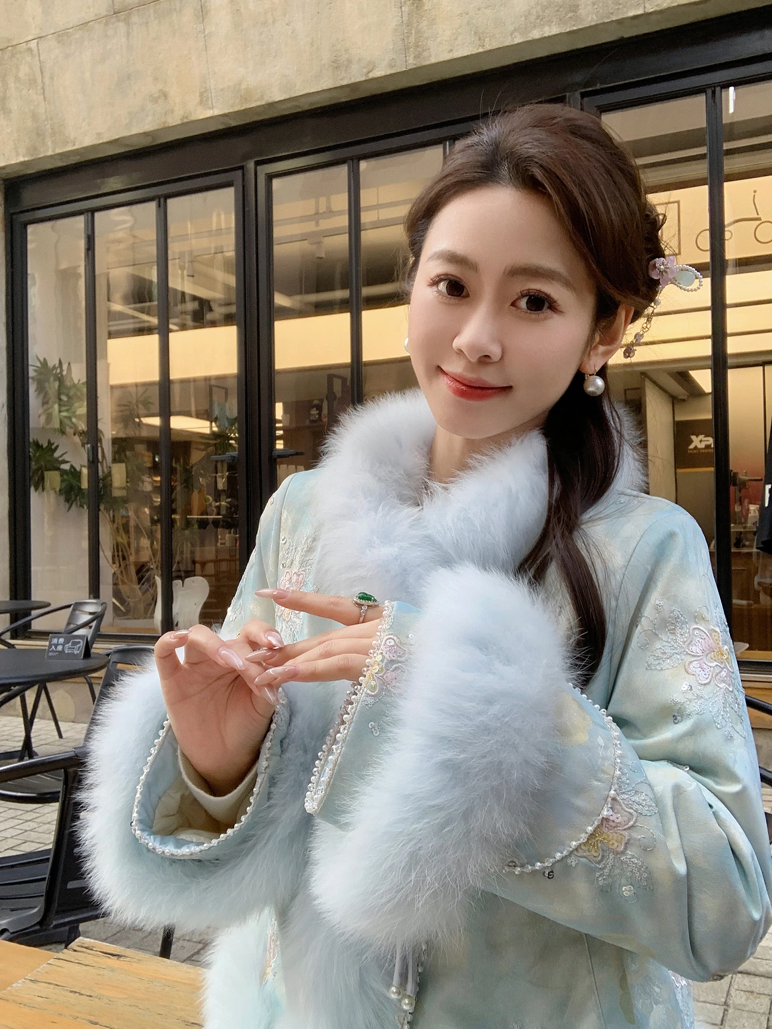 

New Chinese Sle Fur Trimmed down Jaet Women's Faionable Small Size Warmth Du down ort Coat Ele Luxury