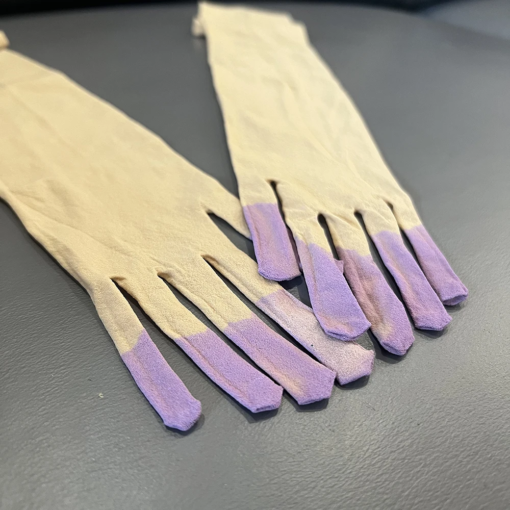 อะนิเมะAlien Stage Lukaสีม่วงถุงมือคริสต์มาสฮาโลวีนCarnival Cosplay Party Propsอุปกรณ์เสริมเกมแฟนของขวัญ