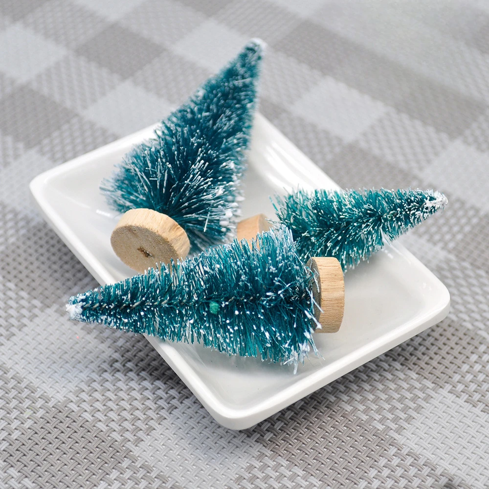 12Pcs Mini Sisal Christmas Trees Snow Frost Miniature Landscape Railroads Dioramas Mini Garden Building Sand Table Decoration