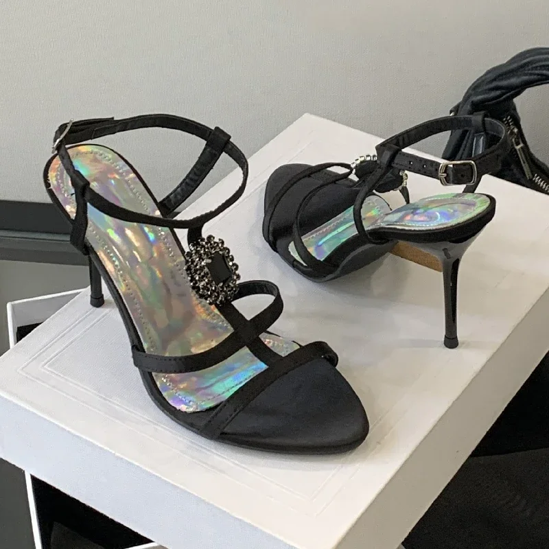 

Роскошные брендовые сандалии со стразами, женские туфли-лодочки с узким ремешком, модельерские вечерние модельные туфли, пикантные женские туфли на высоком каблуке с острым носком