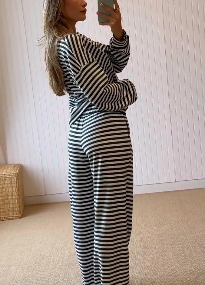 2026 ربيع المرأة الخريف سروال مخطط مجموعة فضفاضة تناسب أنيق طاقم الرقبة طويلة الأكمام بلايز و واسعة الساق الرباط السراويل 2 قطعة مجموعة