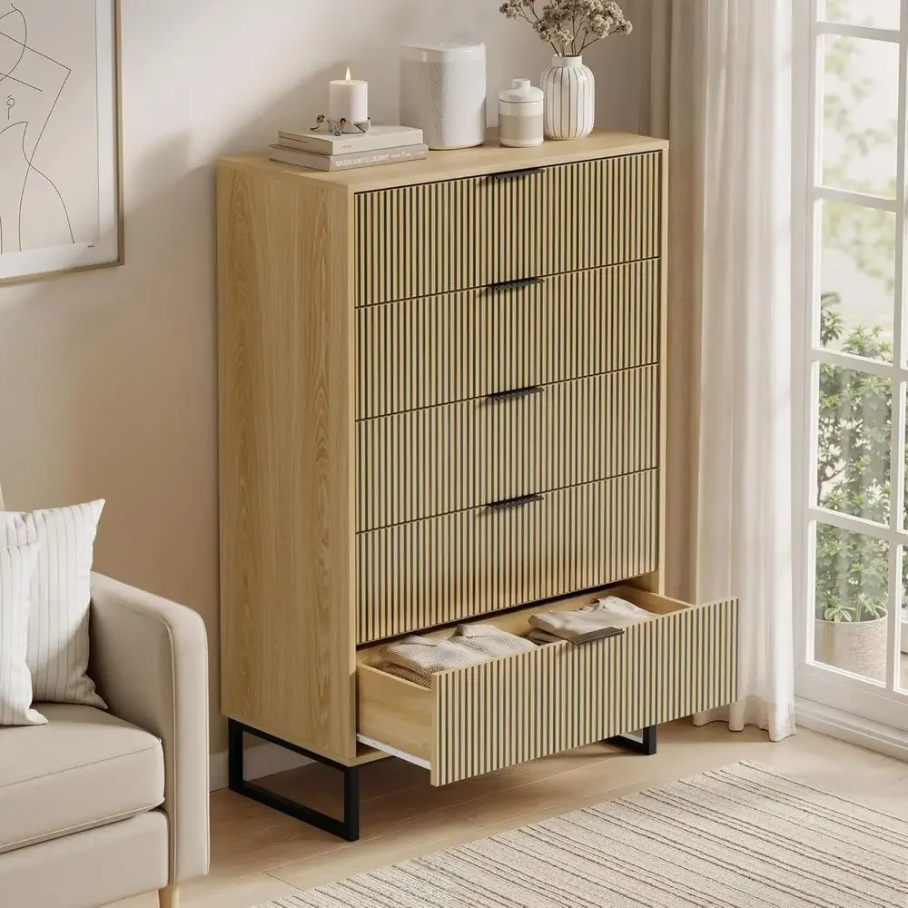 5 Drawer Chest with Metal Handle, 49.2 Natural Wood Dresser for Bedroom, Living Room, or Hallway