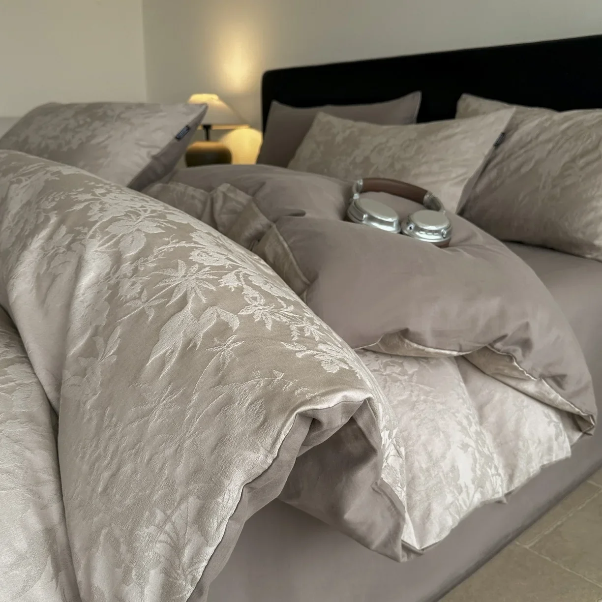 4pcs Jacquard Weaving Bedding Set for adults Bedroom Soft Cotton Duvet Cover Pillowcase Bedspread Simple Bed Sheet Set Bed Linen