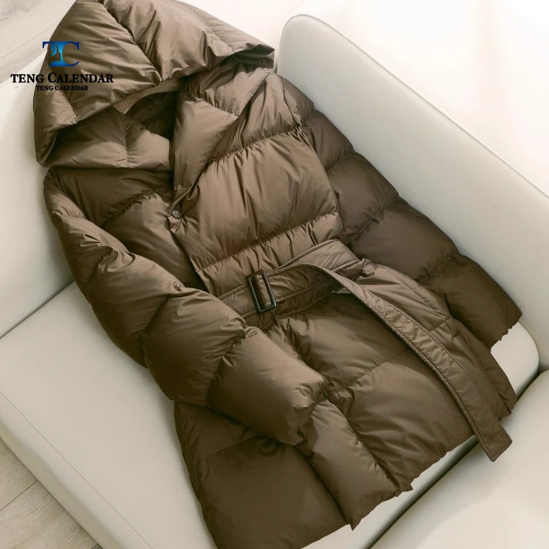 

Korean Version Slim Fit Down Jacket, Mid Length Hooded White Duck Down Cinched Waist Jacket Trendy, Women Winter 2025 New Style