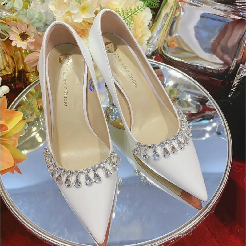 

Spring and Summer New Pointed Shallow Mouth Pearl Water Diamond Wedding Shoes Thin High Heels Banquet Dress Versatile Women Shoe