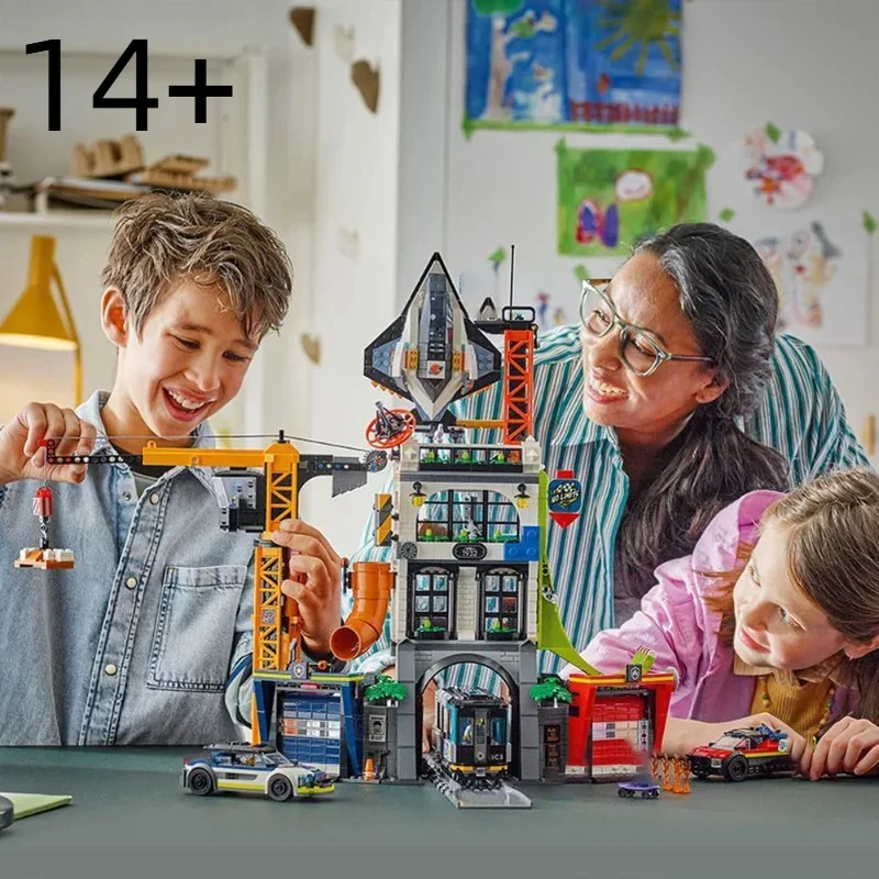 2025 MOC 60473 The City Tower Battle Model Building Blocks 1941pcs Architecture Bricks Street View Toys for Kids Christmas Gift