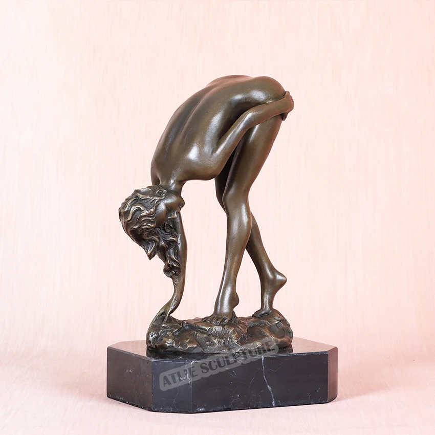 Nude Bent Over Female Statue Sculpture Modern Naked Woman Body Erotic Art Collection Ornament