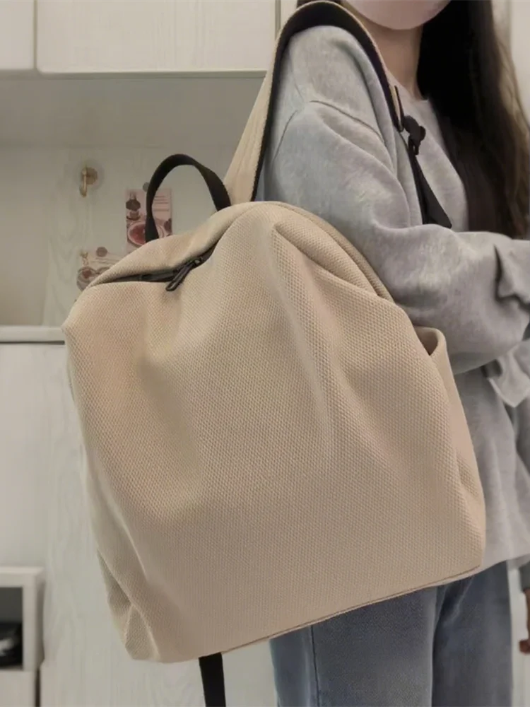 sac-a-dos-tendance-grande-capacite-pour-l'exterieur-ideal-pour-les-trajets-quotidiens-respirant-sac-de-voyage-a-la-mode-pour-jeunes-hommes-et-femmes