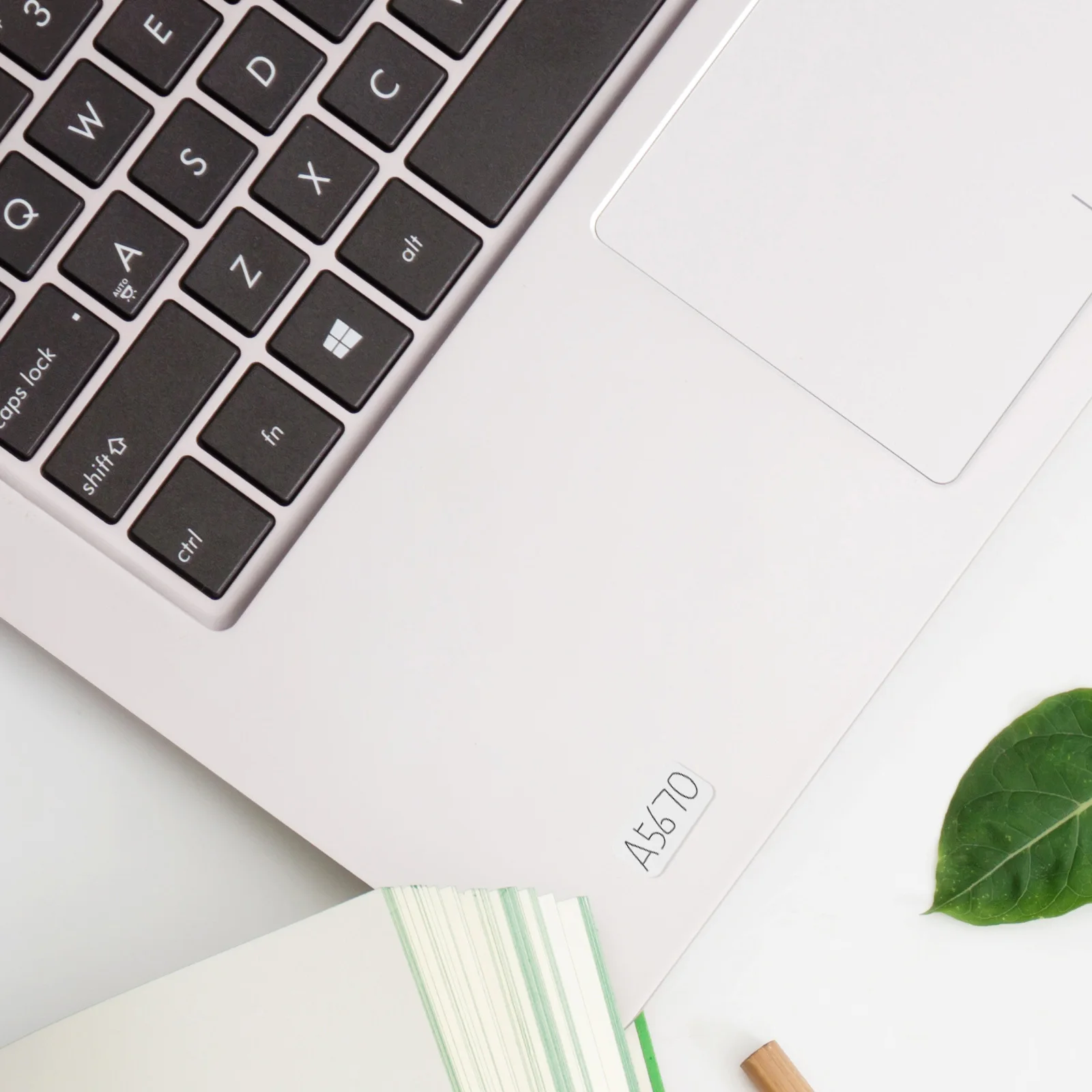 120개 세탁 가능한 의류 이름표, 다림질 필요 없는 패브릭 스티커, 어린이 신발 가방 아기 병 가정용 세탁 표시 태그