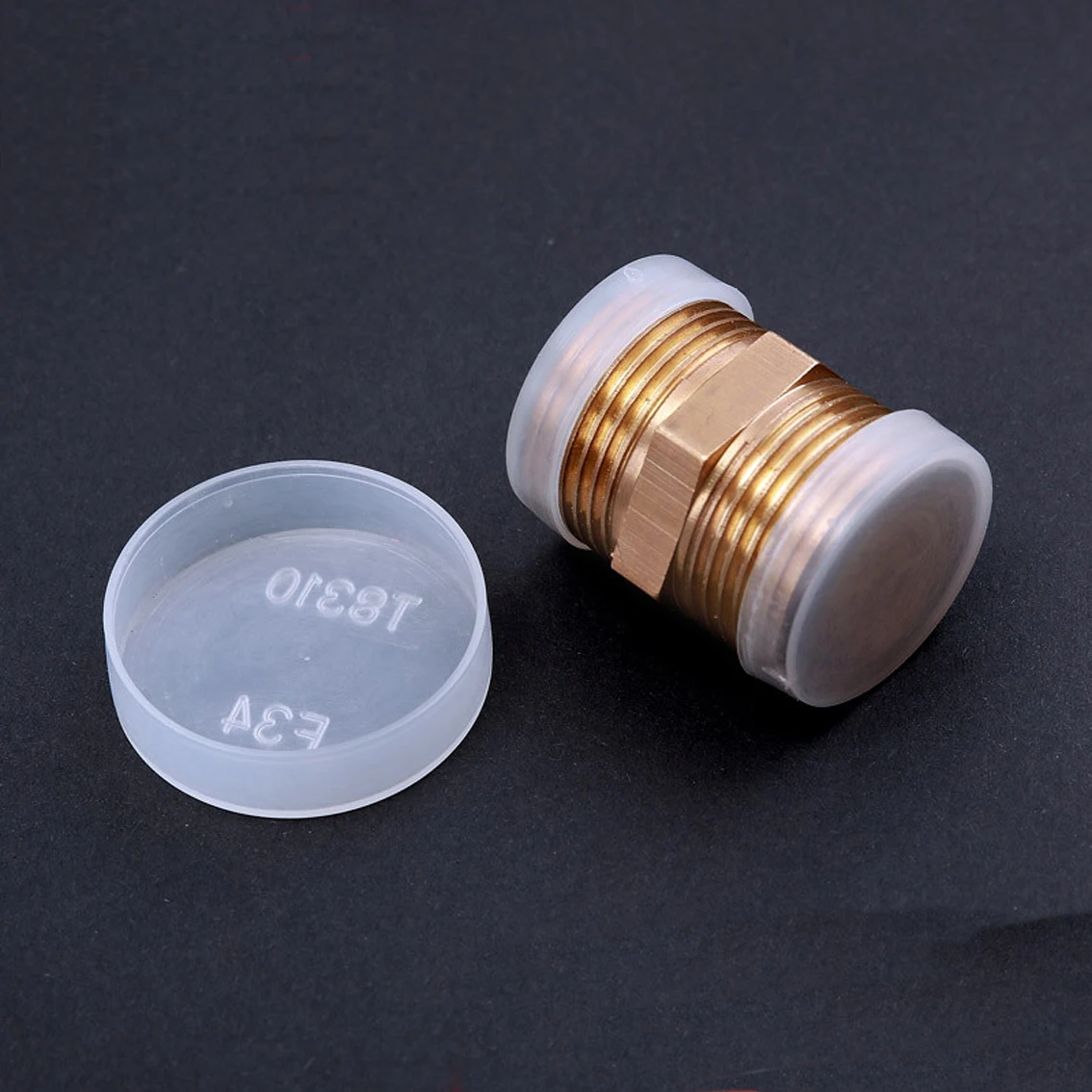 FH12.7-114 White Plastic Flange Dust Cover Cacuum Quick-Fitting Anti-Collision Plug End Face Protection Oil-resistant Seal Cover