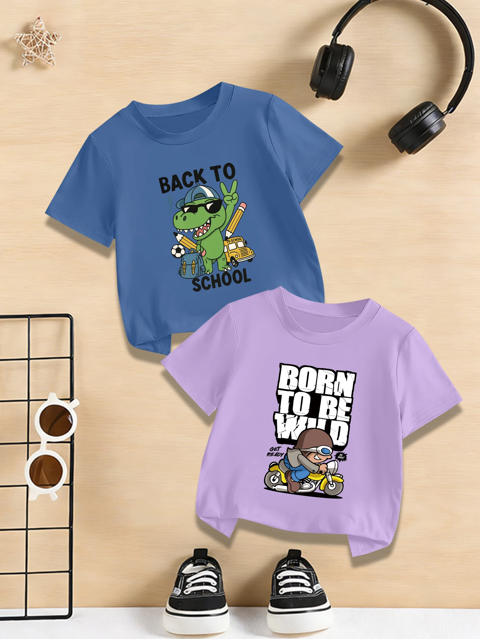 

2 предмета: летняя повседневная футболка для мальчиков к началу учебного года с рисунком динозавра, знаком мира и принтом в стиле байкерской моды