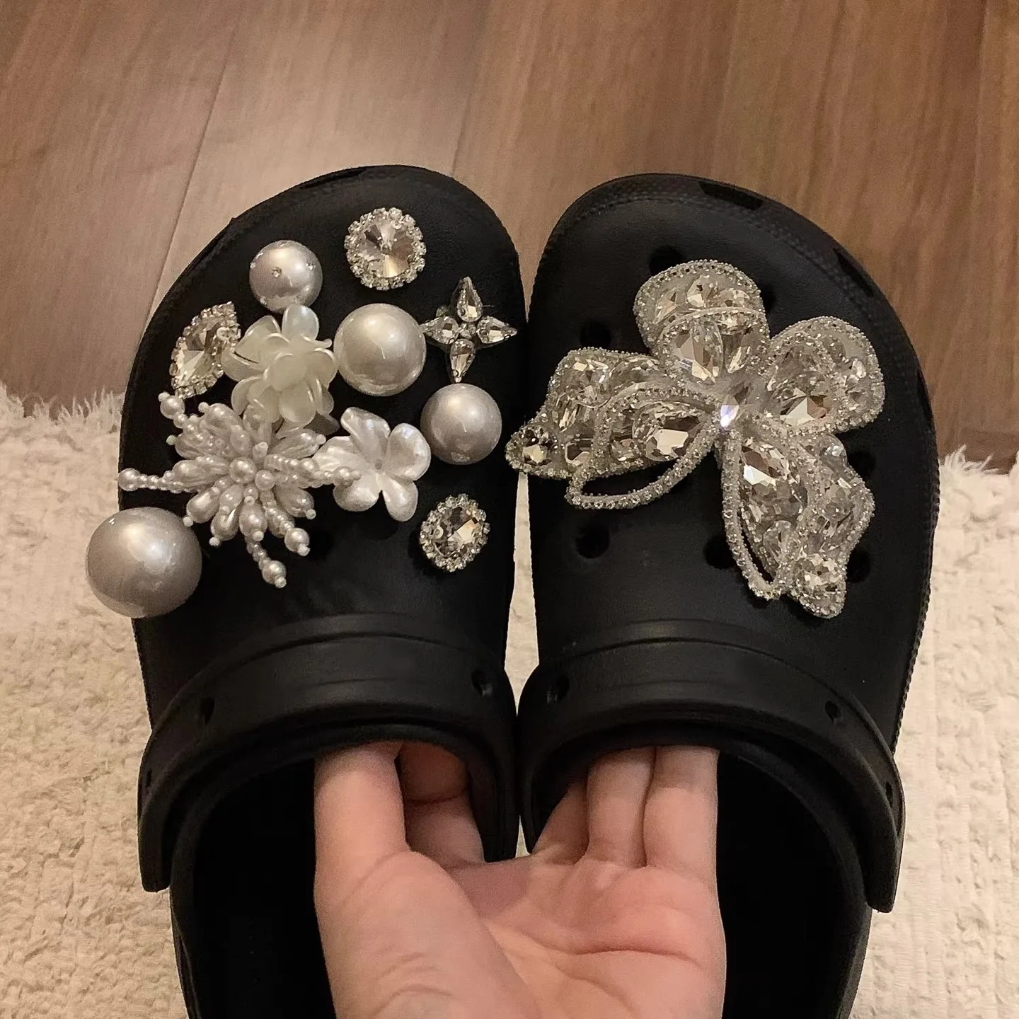 Sweet Rhinestone Butterfly DIY Hole Shoe Accessories Butterfly Bow Cool Girl Spicy Slippers Accessories Detachable Shoe Flower