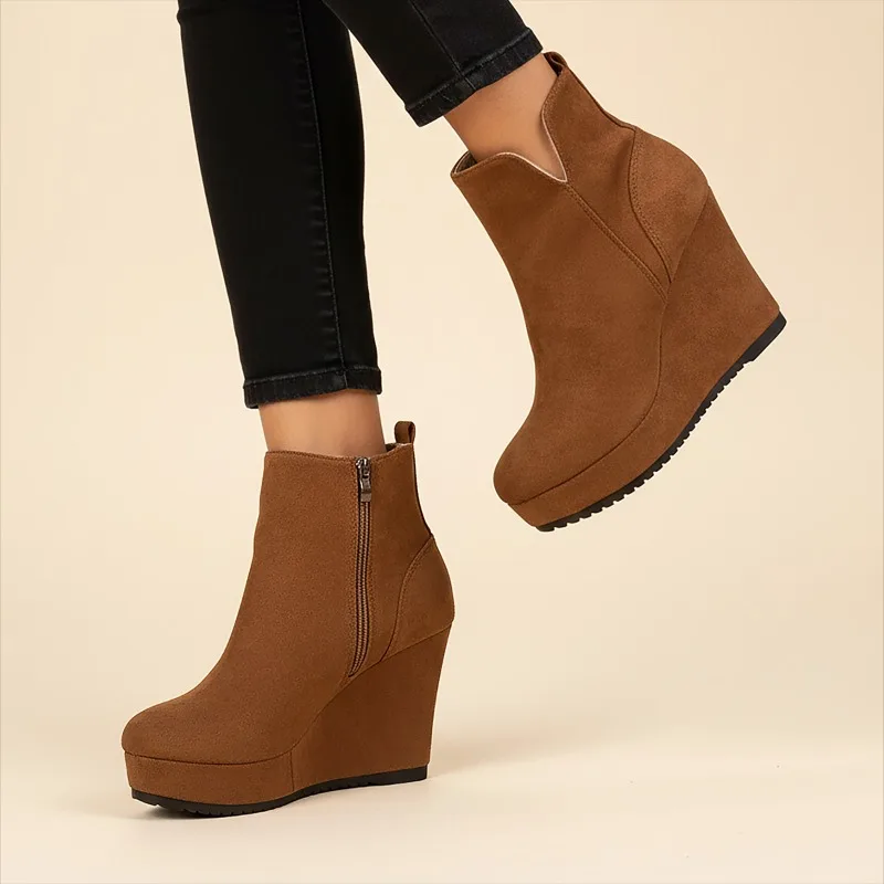

Zippered Wedge Booties Fashion Round Toe Platform Scrub Suede Plus Size Heeled Cotton Shoes