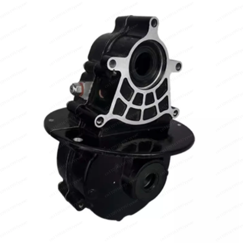 

Электрический трицикл: Комплект зубчатых передач (18 зубьев), дифференциал, коробка передач (16 зубьев), интегрированная задняя ось с раздельной коробкой передач