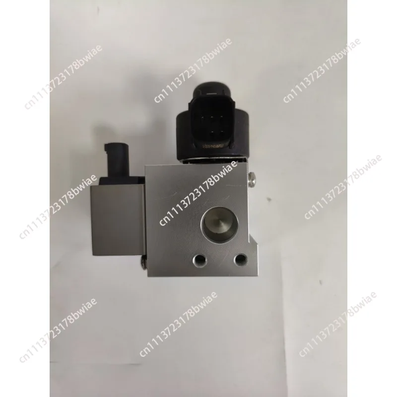 Suitable for Toyota BZ3 Electronic Expansion Valve