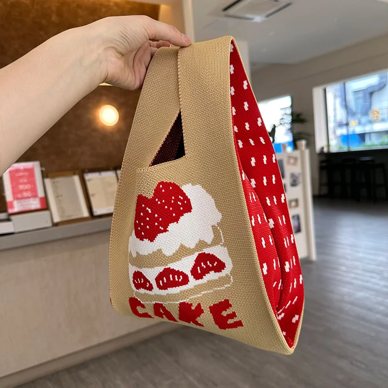 New Strawberry Cake Pattern Knit Bag Handmade Knitted Handbag Knot Wrist Bag Korean Casual Tote Bag Reusable Shopping Bags 2024