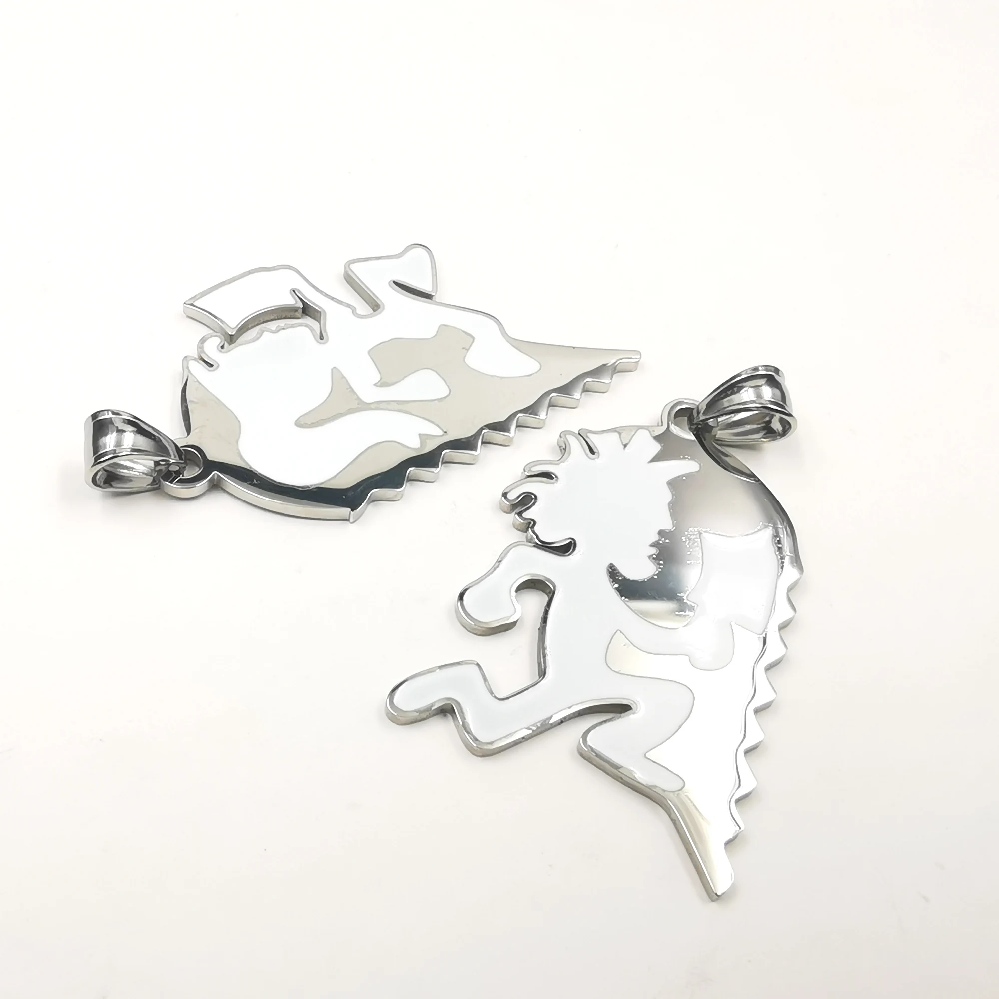 Collar con Colgante de Corazón de Acero Inoxidable Blanco ICP Crazy Clown Heart Hatchetman para Parejas, Cadena de Bolas de 30''
