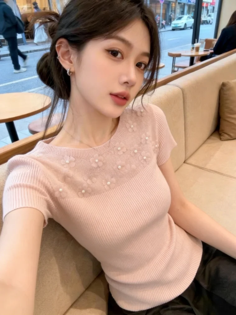

Pink Beaded Flower Short Sleeve Knitted Sweater Women's Summer New Style Beautiful Slimming Top Self-Keeping Korean Version