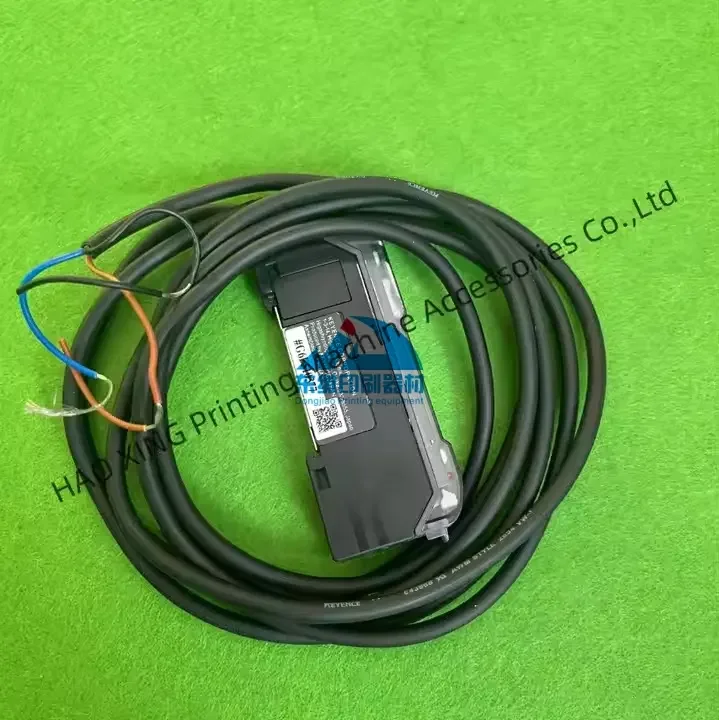 

Good Quality FS-V21 FS-V22 Optical Fiber Amplifier Sensor AMP for Komori Sensor Machine Offset Machine Spare Parts