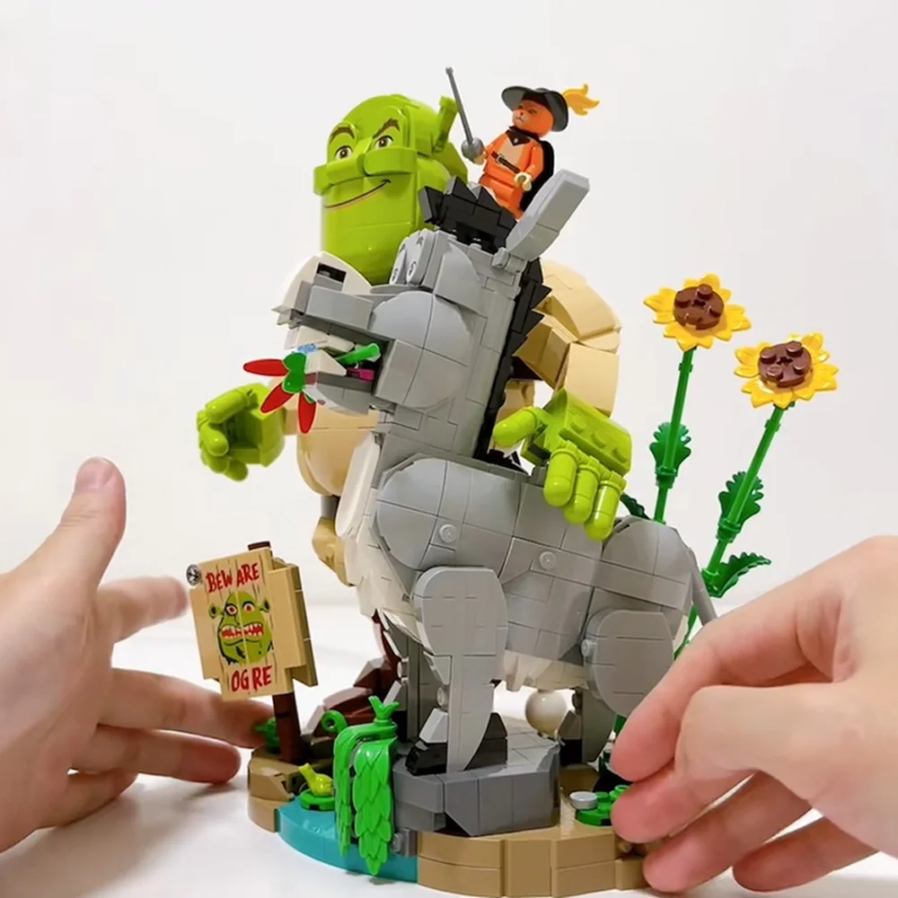 Fairy Tale Forest Adventure Building Blocks, Swamp Ogre Talking Donkey and Sword Cat Figures Set, Construction Toy Gift