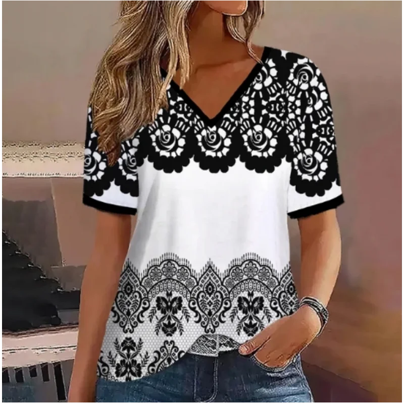 Summer minimalist V-neck short sleeved street style T-shirt for women commuting loose and comfortable casual T-shirt for women