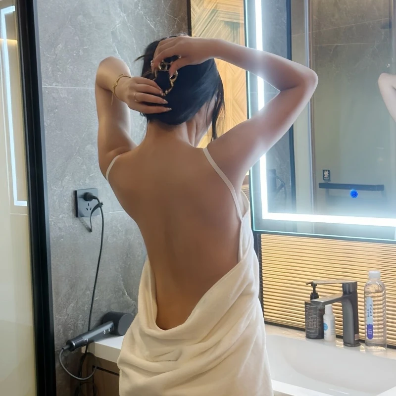 Cute Bathrobe Water Absorbing Backless Dress Wearable Suspender Bath Towel Charming Women's Sleepwear Wearable Shower Skirt,