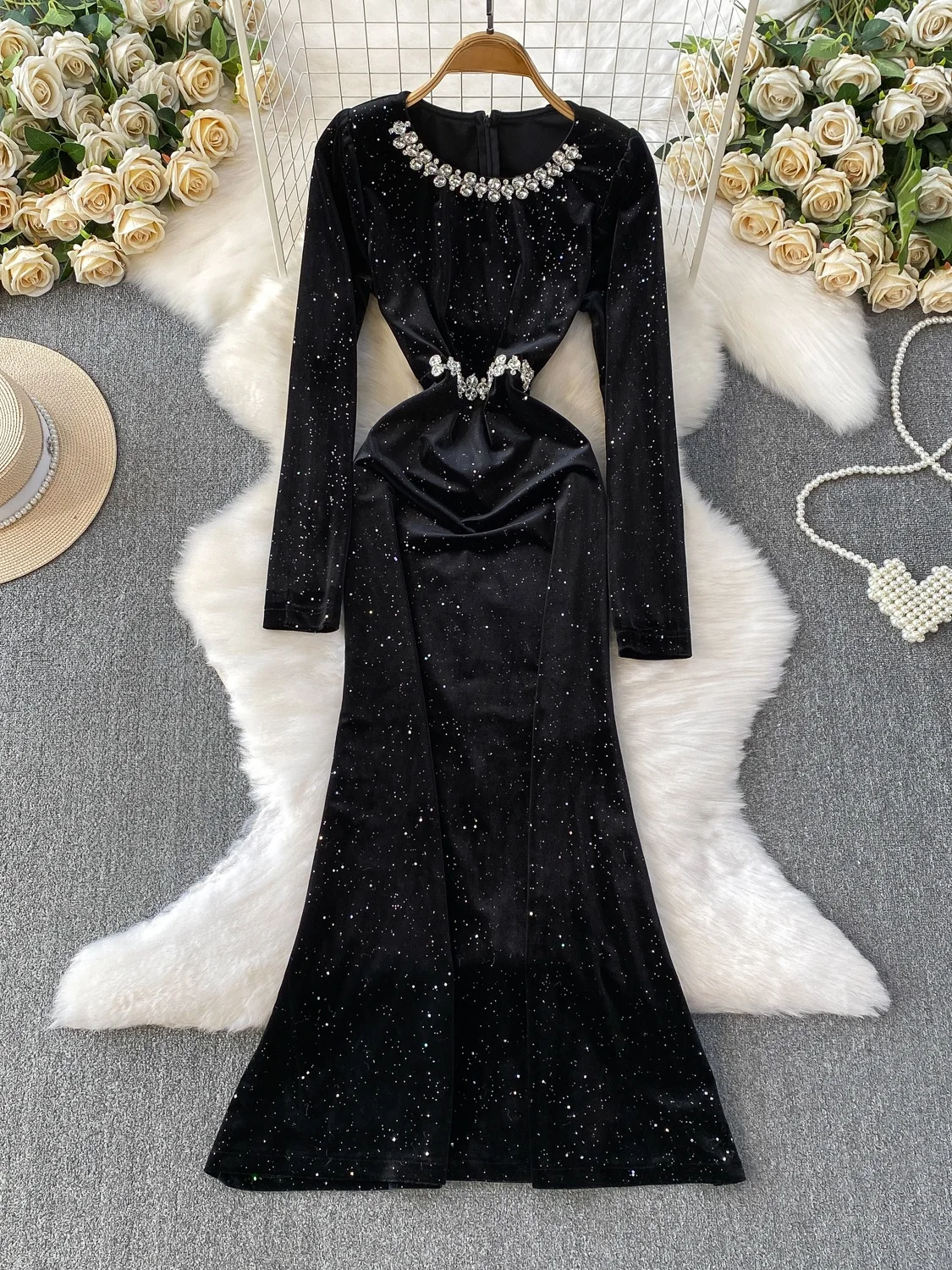 Iny Sequin Velvet R… - image