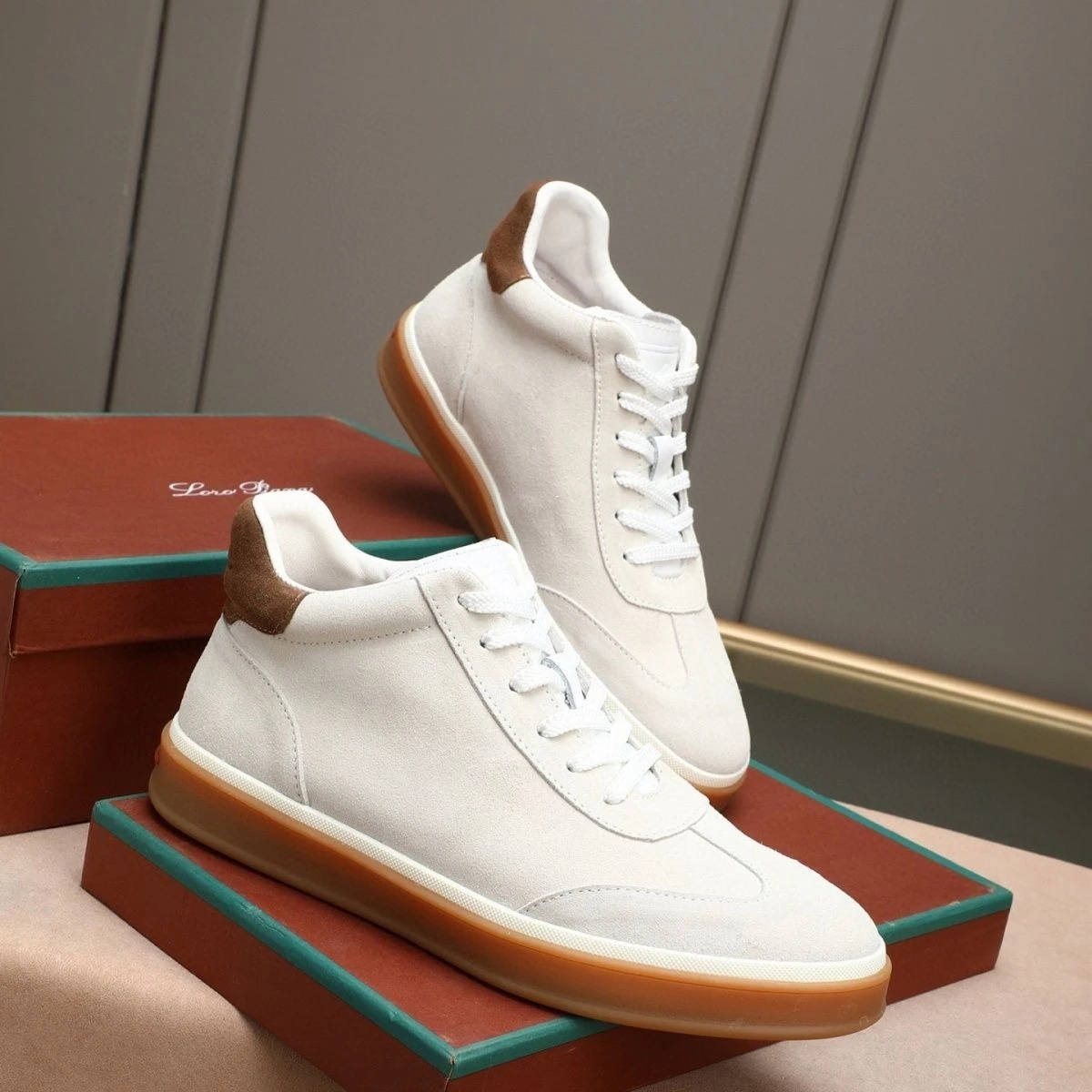

2025 Stylish Fall Men's Dopamine-style Genuine Leather Plus Size High-End High-Top Trainer Casual Lace-Up Board Shoes