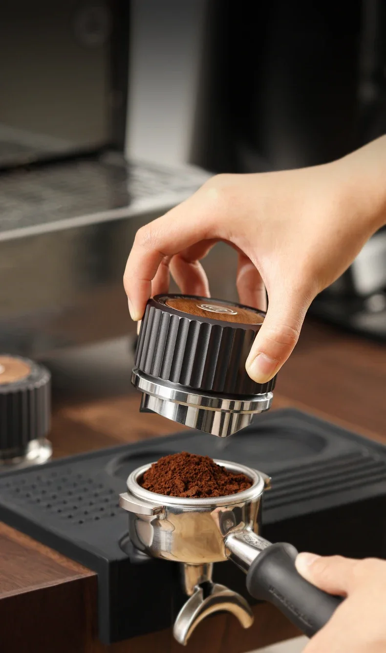 Disponibile ZeroHero Thor Distributore estensibile Caffè Espresso Barista Accessori Strumento di distribuzione in acciaio inossidabile 58mm