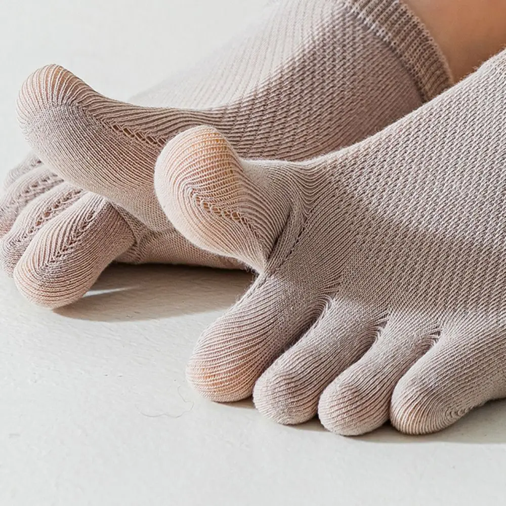 

Invisible Simple Mesh Half Palm Socks Elasticity Short Women Socks Foot Care Five Finger Socks Half Insoles Toe Separator Socks